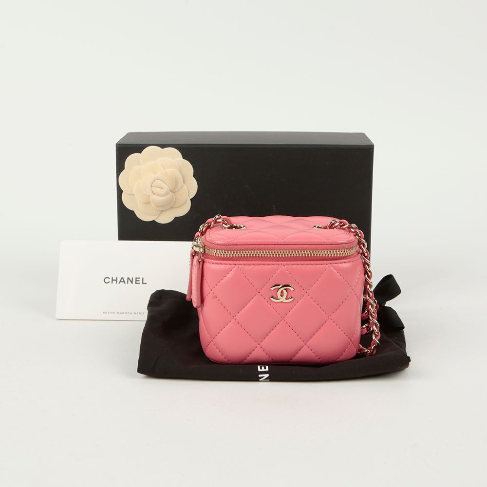 CHANEL Vanity Mini Cosmetic Chain Crossbody Bag AP1340