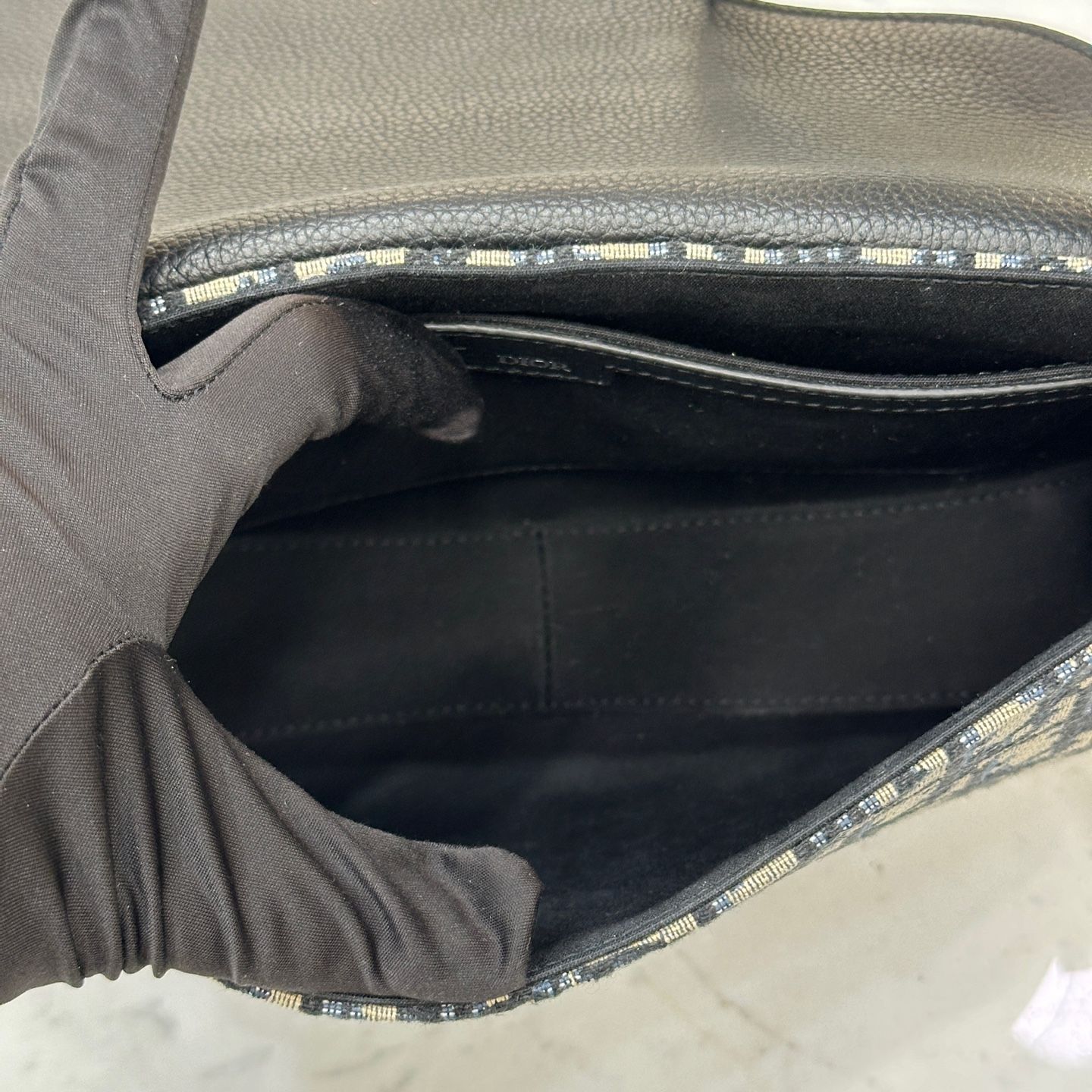 Dior Saddle Messenger Bag Strap Bag 1ADPO325YKY 124753829 | eBay Dior Saddle Messenger Bag Strap Bag 1ADPO325YKY 124753829 | eBay
