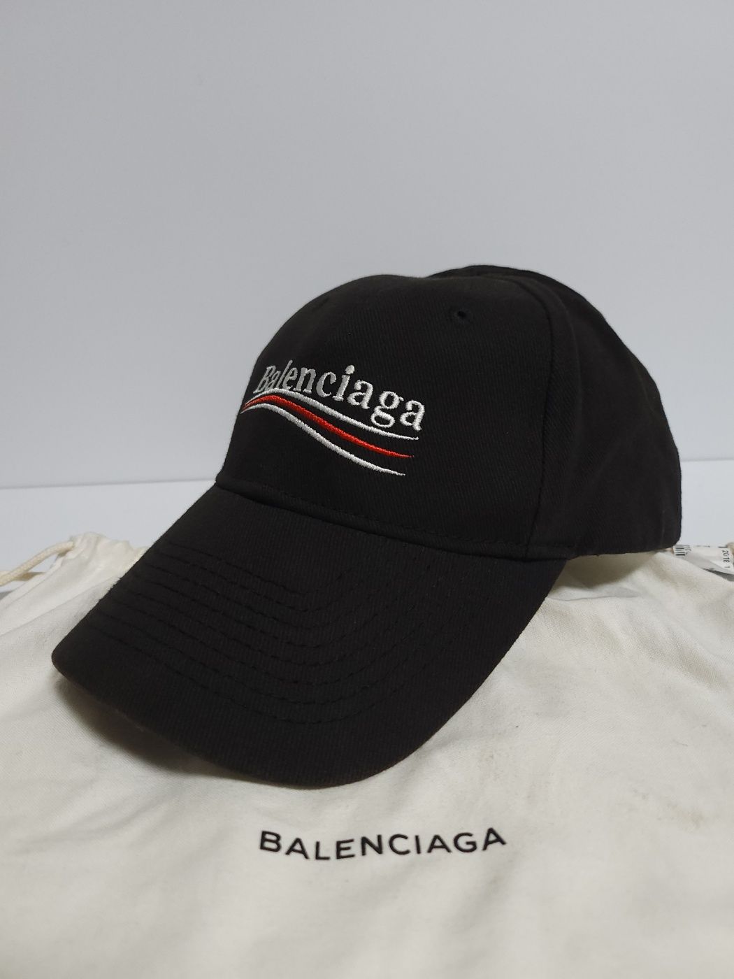 Balenciaga Black Wave Logo Unisex Ball Cap a310254 126479191
