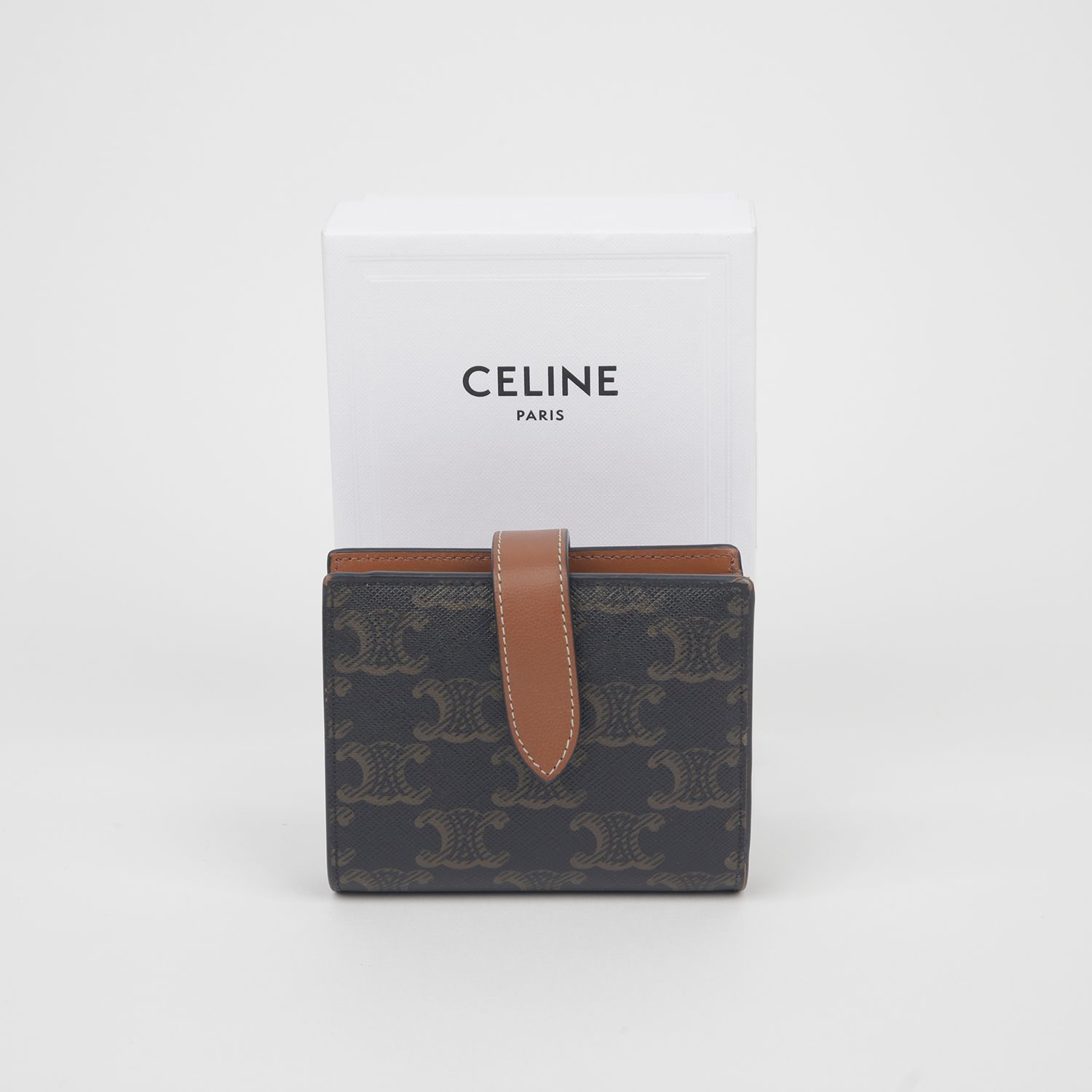 ☆☆CELINE☆☆ [Celine] 24FW (10H262DB7 04LU) Women’s Strap Celine Triomphe Small Strap Wallet 10H262DB7 127445624 | eBay