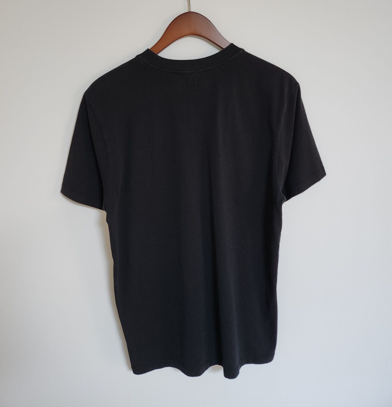 AMI Black Small Heart Embroidered Men's T-Shirt A915052