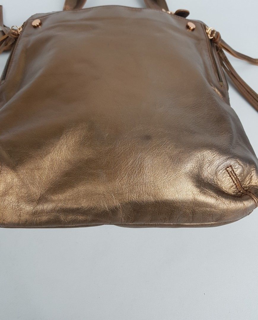 Kuho Leather Shoulder Bag 27063012 | eBay