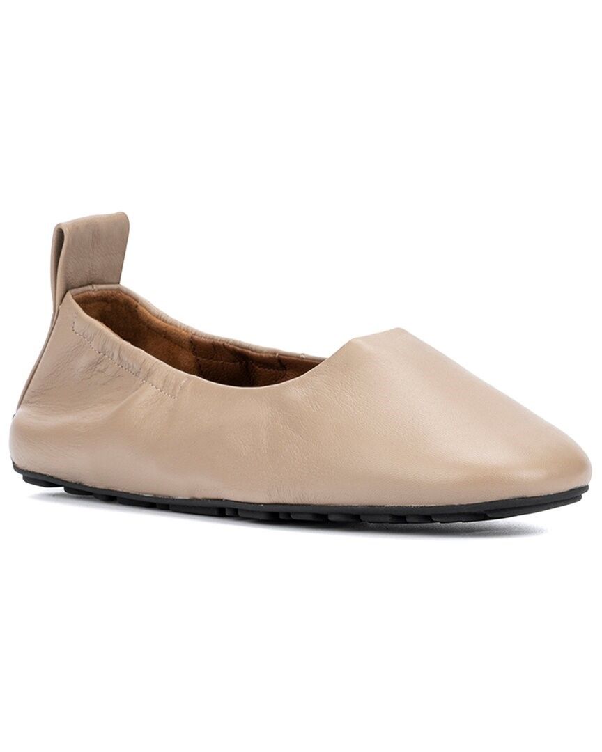 Aquatalia Aquatalia Quortney Weatherproof Leather Flat