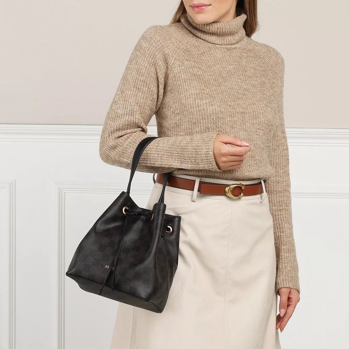 브라운 버킷 가방 JOOP! Cortina Piazza Franziska Matchsack  Seal Brown                        Bucket Bag A0187188