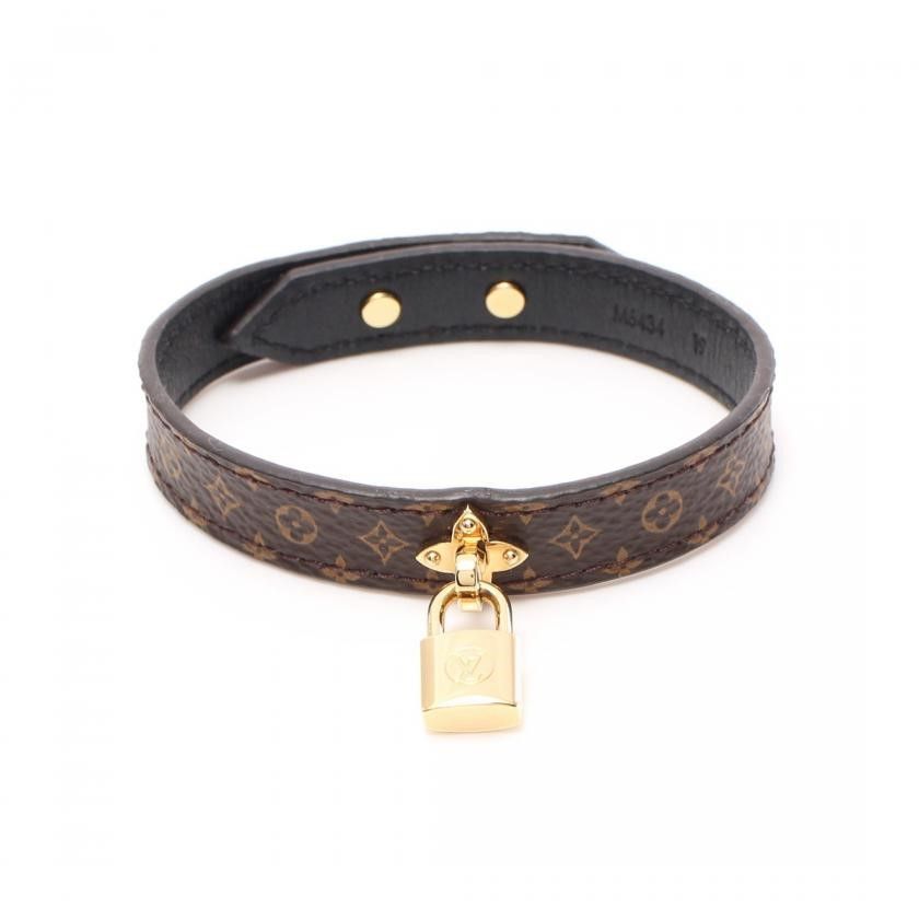 Louis Vuitton M8138F LV Padlock Bracelet, Black, 19