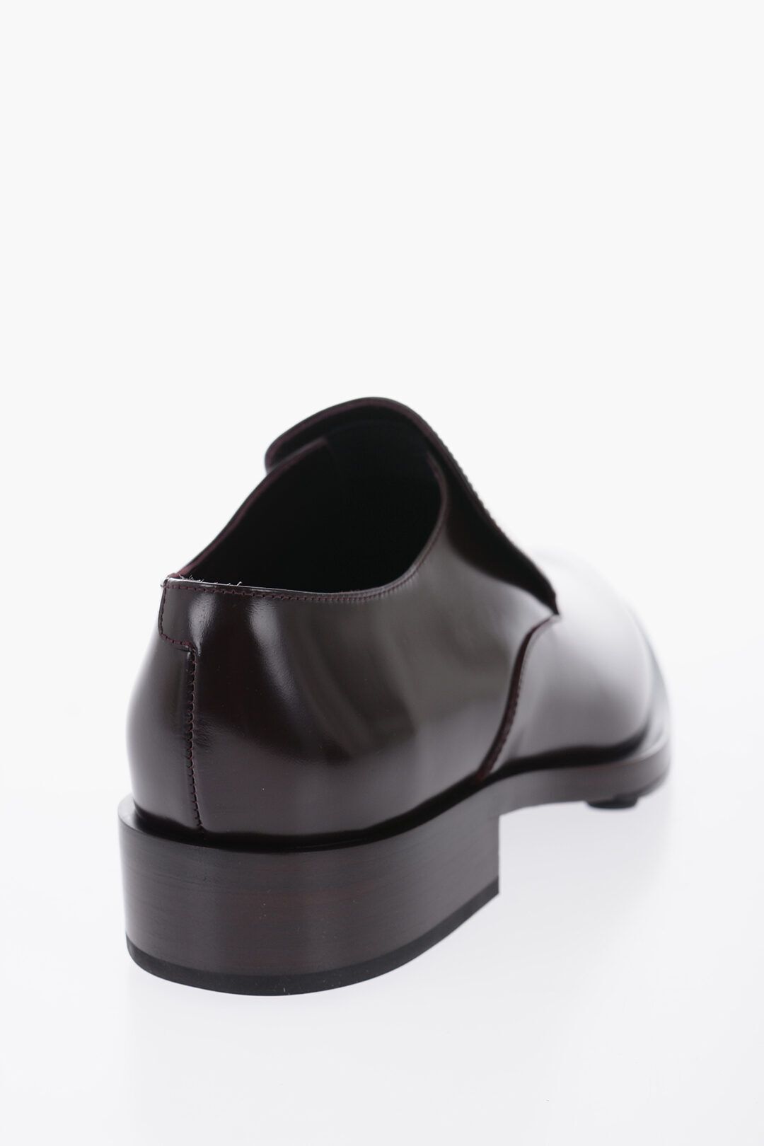가죽 포인티드 로퍼 러버 솔 Leather Pointed Loafers With Rubber Sole 568151