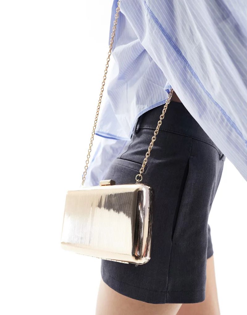 Box-Clutch in Gold-Optik aus strukturiertem Metall 205916751GOLD
