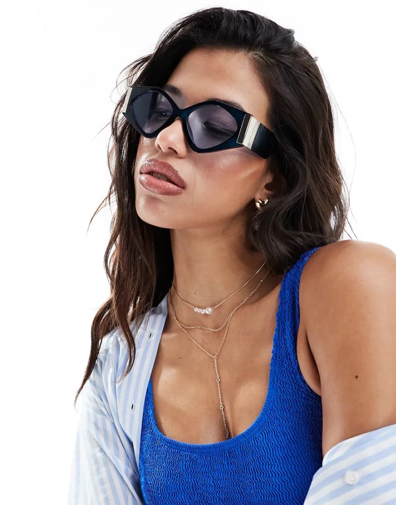 블루 Cat-Eye-Sonnenbrille in Blau mit Goldton 205685679Mittelblau