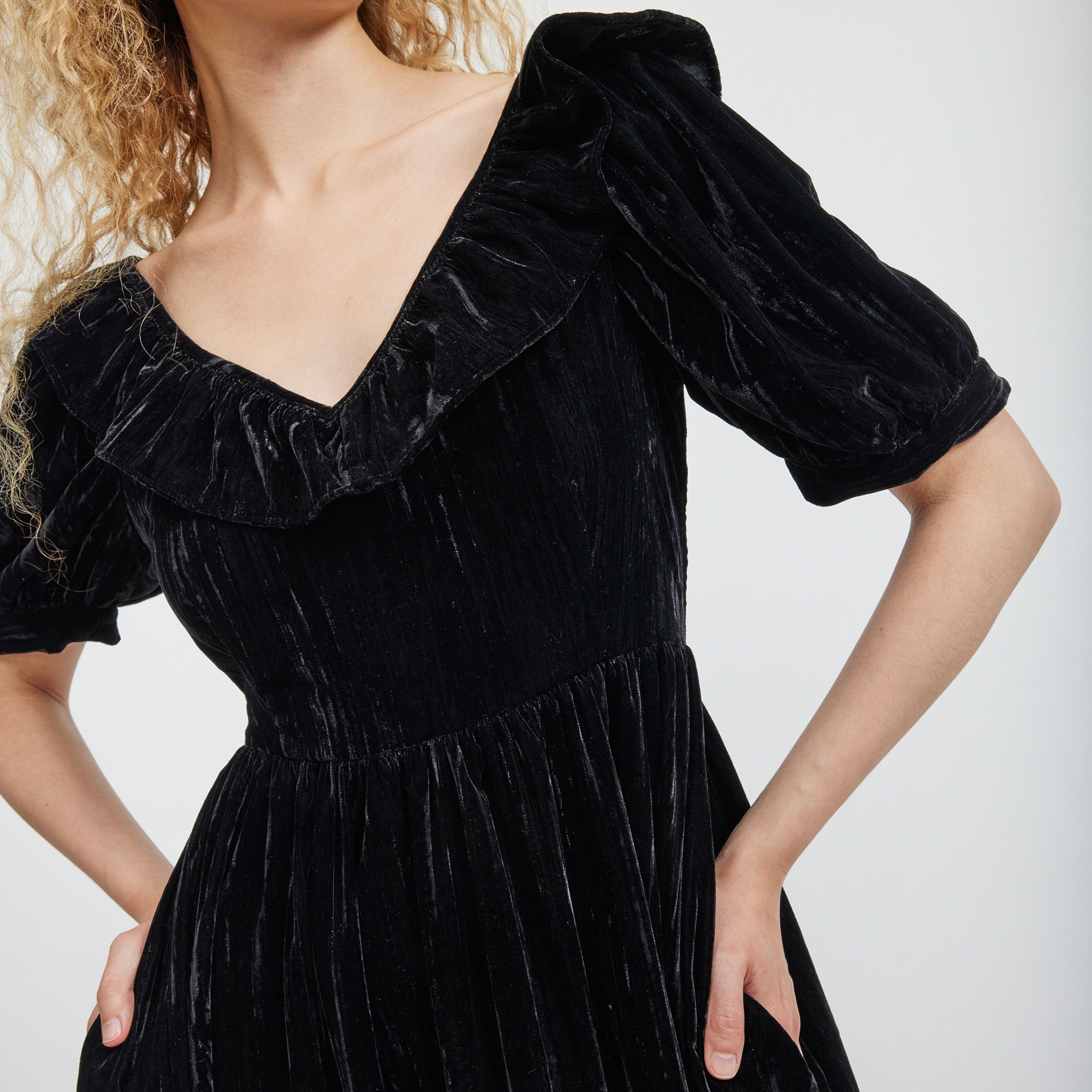 벨벳 드레스 Batsheva Ruffle May Crushed Velvet Dress 14851632