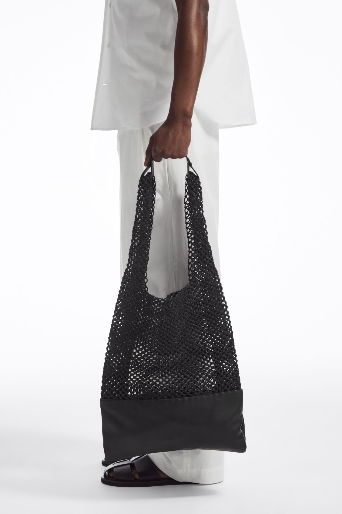 우븐 레더 토트백 가죽 블랙 WOVEN TOTE - LEATHER 1230332001