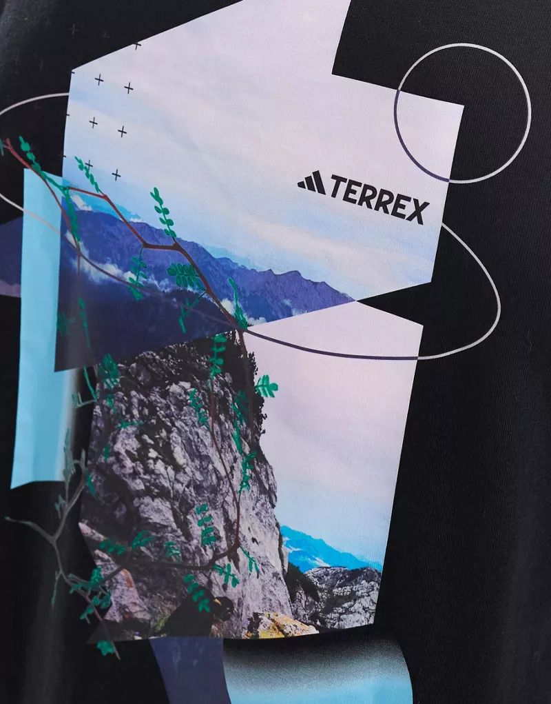 아디다스 티셔츠 블랙 adidas Terrex   T-Shirt in Schwarz mit Grafikprint auf dem Rucken 206880604Schwarz