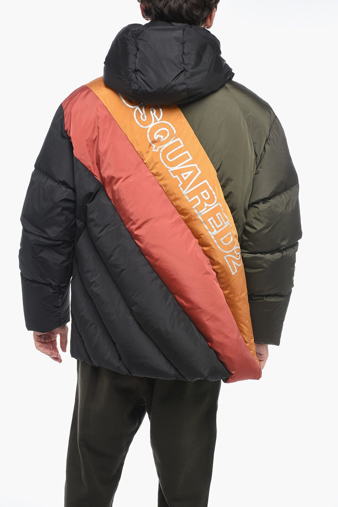 터틀넥 다운 패딩 자켓 히든 슬릿 Turtleneck Down Jacket with Hidden Placket 602639