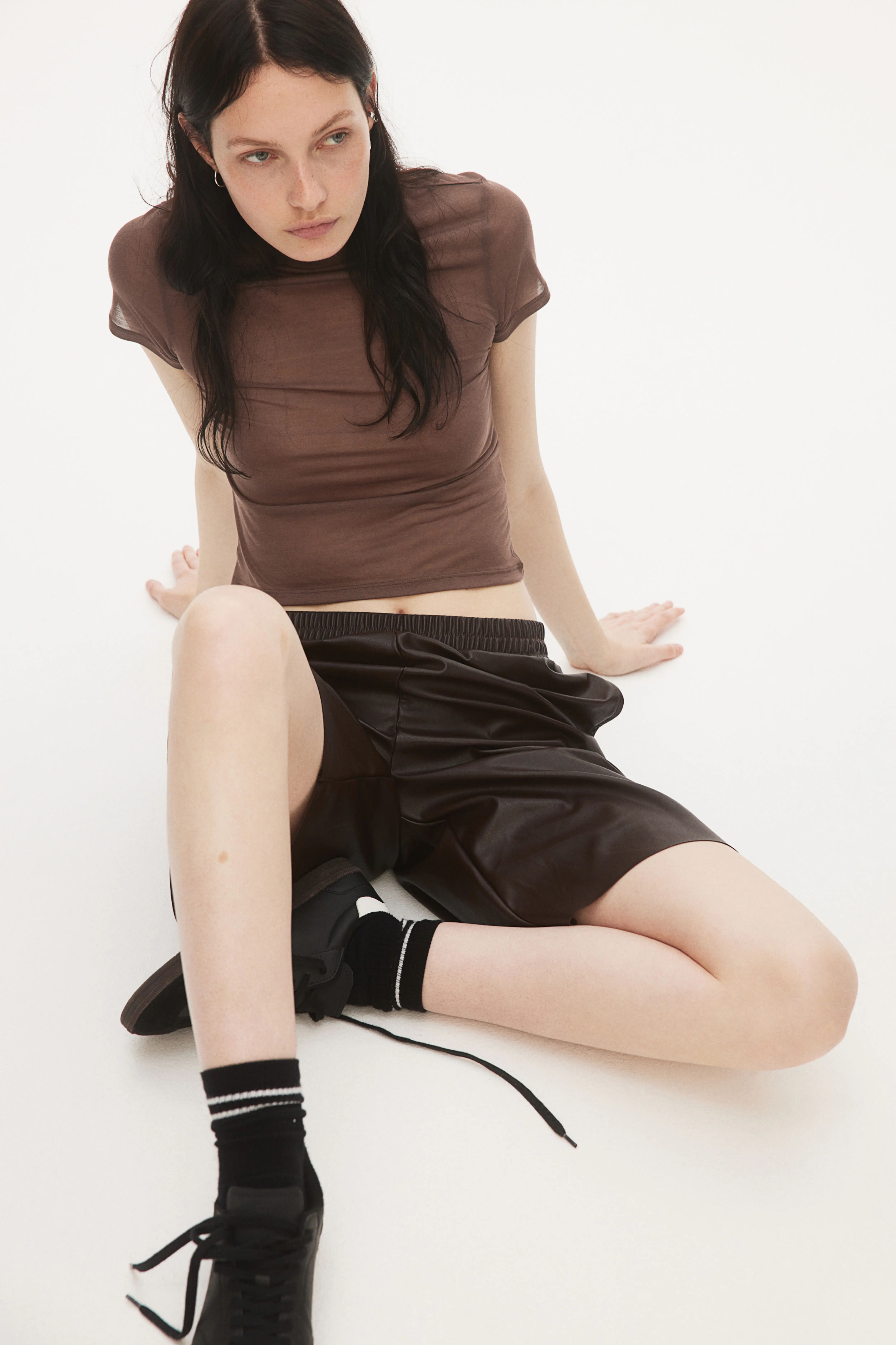 버뮤다 바지 Coated Bermuda shorts 1232134002