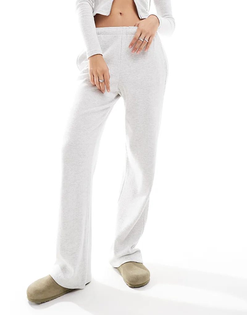 그레이 Weit geschnittene Jogginghose in Grau mit Waffelstruktur, Kombiteil 207249797GRAU