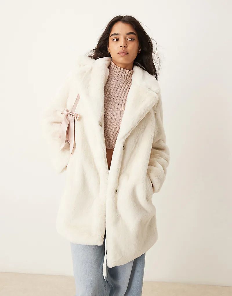 크림 Kunstpelzmantel in Creme 206483327Creme