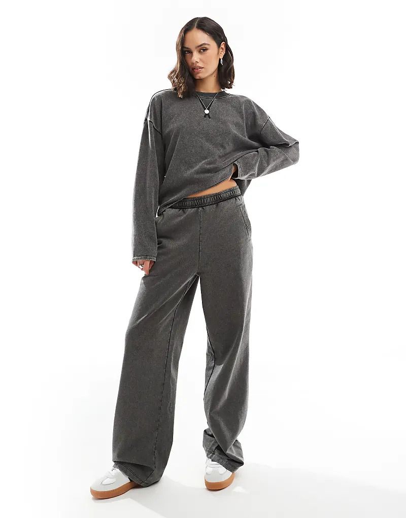 그레이 Jogginghose in verwaschenem Grau mit weitem Schnitt, Kombiteil 206909889SCHWARZ