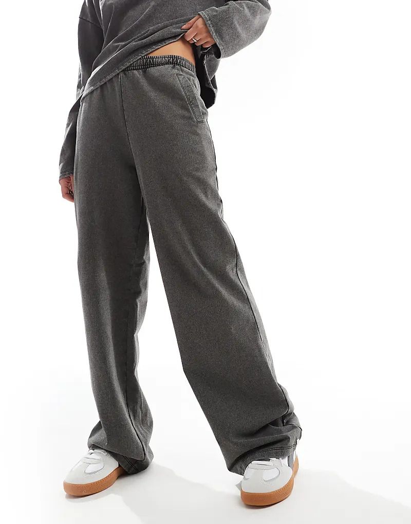 그레이 Jogginghose in verwaschenem Grau mit weitem Schnitt, Kombiteil 206909889SCHWARZ