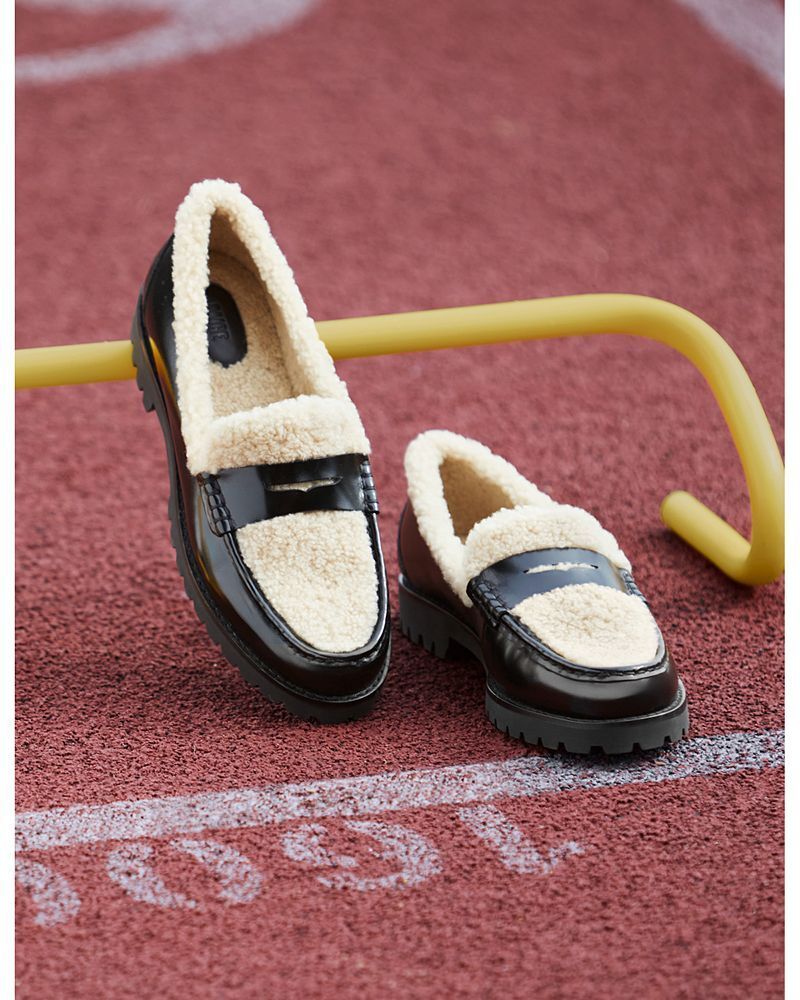 여성 시어링 로퍼 Women's Ellis Shearling Loafers 5245638