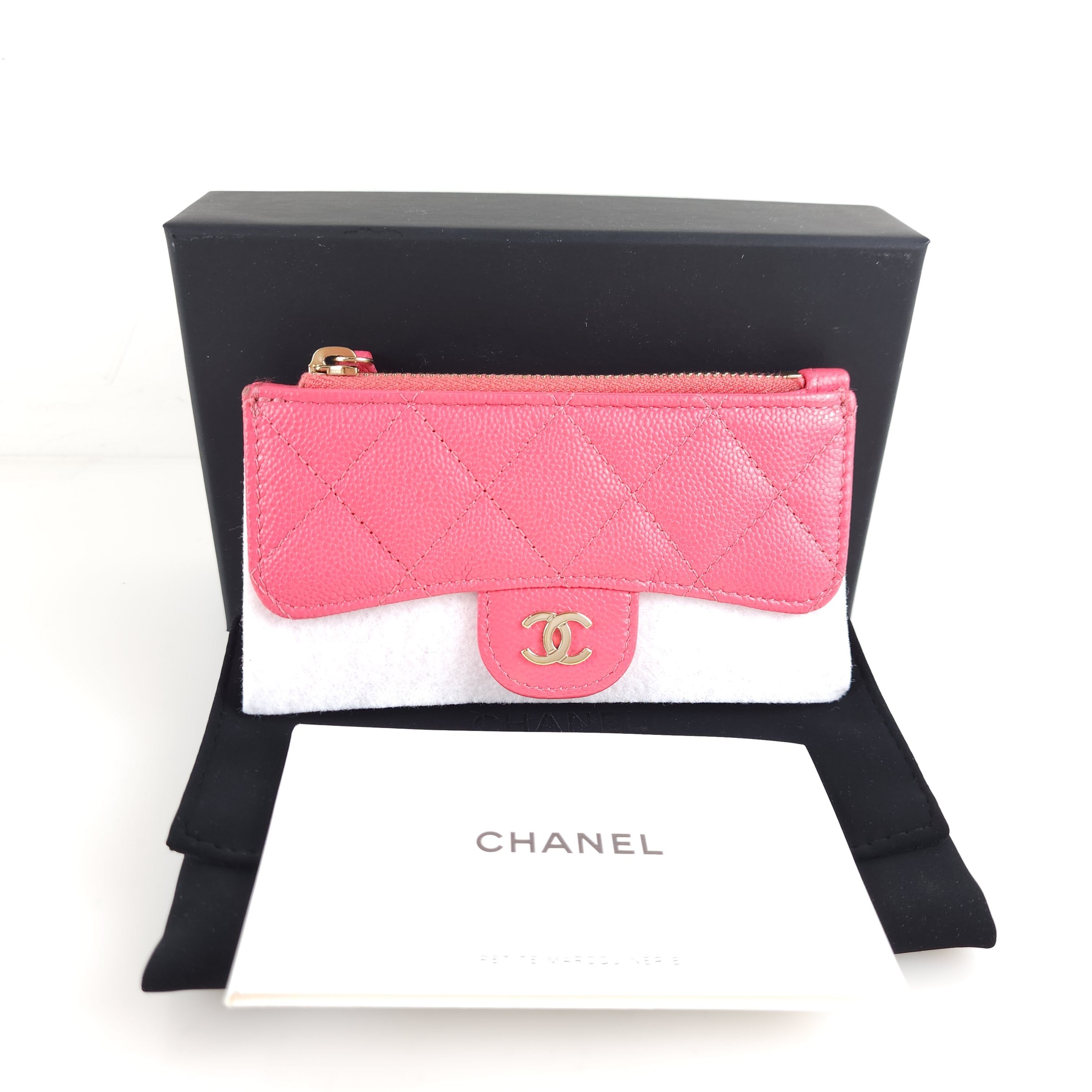 CHANEL Classic Flap Zipper Card Holder Wallet AP2570 6612 | eBay CHANEL Classic Flap Zipper Card Holder Wallet AP2570 6612 | eBay