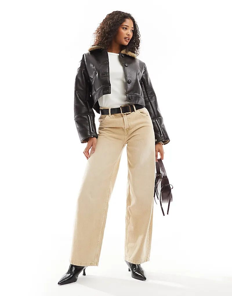 다크 브라운 넥 카라 Kunstleder-Jacke in Dunkelbraun mit Kragen aus Lammfellimitat 207465506BRAUN