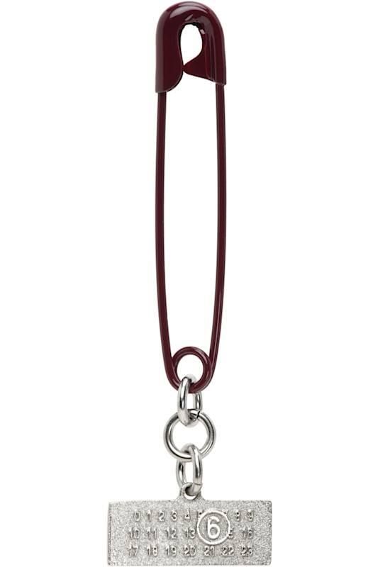 버건디 귀걸이 Burgundy Safety-Pin Single Earring 16558851