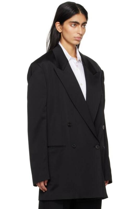 블랙 더블 버튼 블레이저 Black Double-Breasted Blazer 15523821