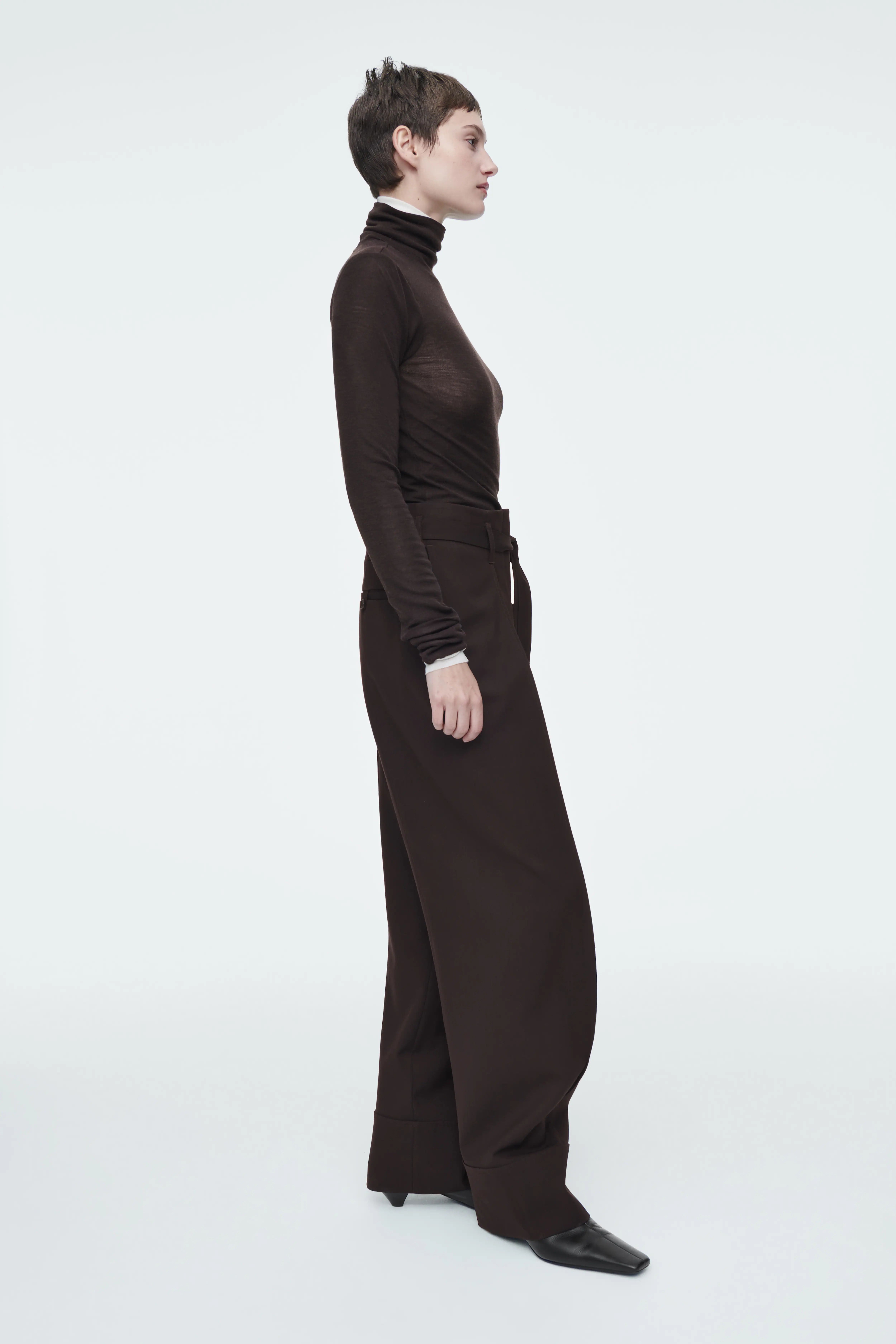 울 바지 TURN-UP WOOL-BLEND TROUSERS 1242824001