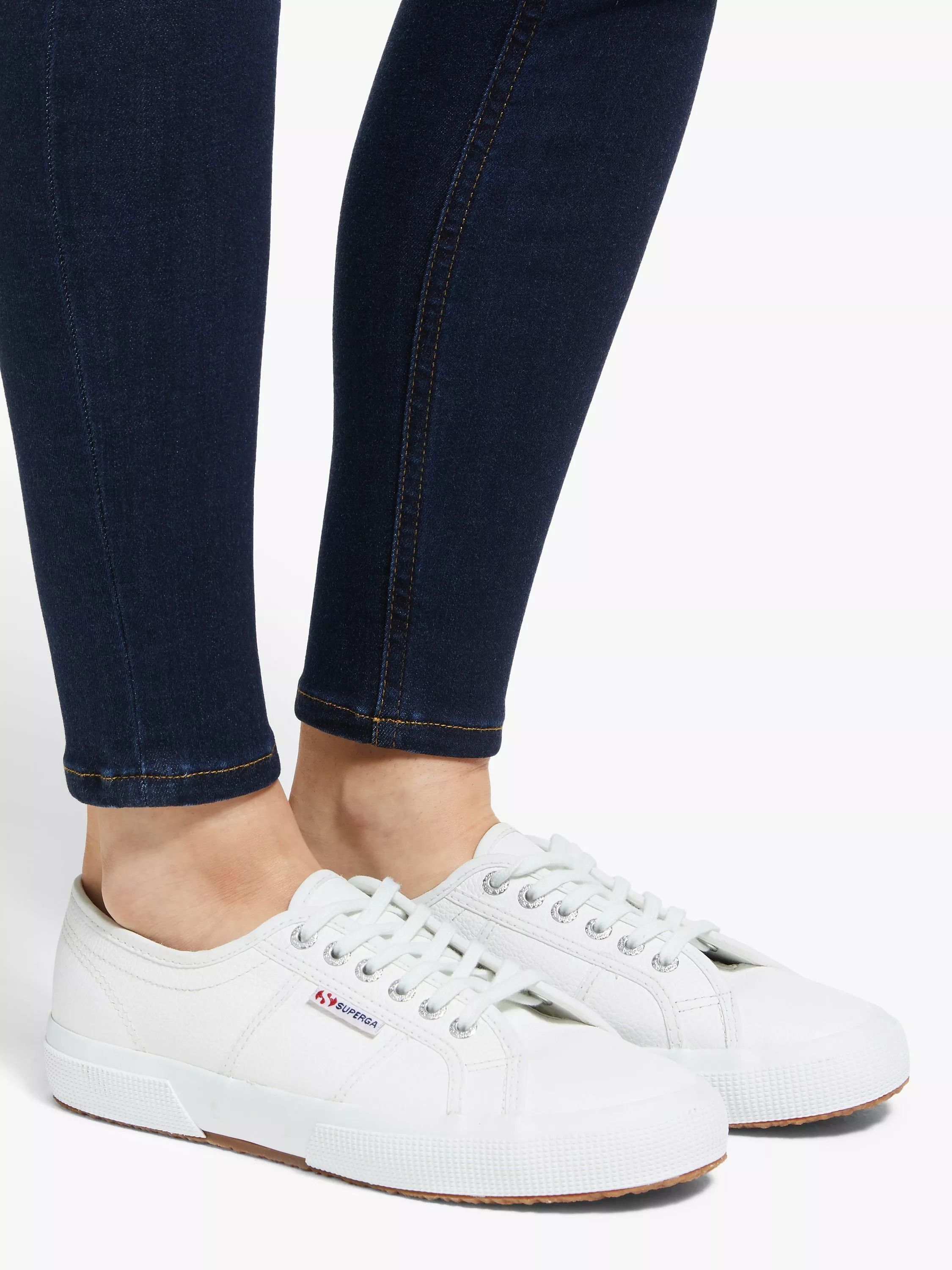 스니커즈 2750 Efglu Trainers 3125926 White