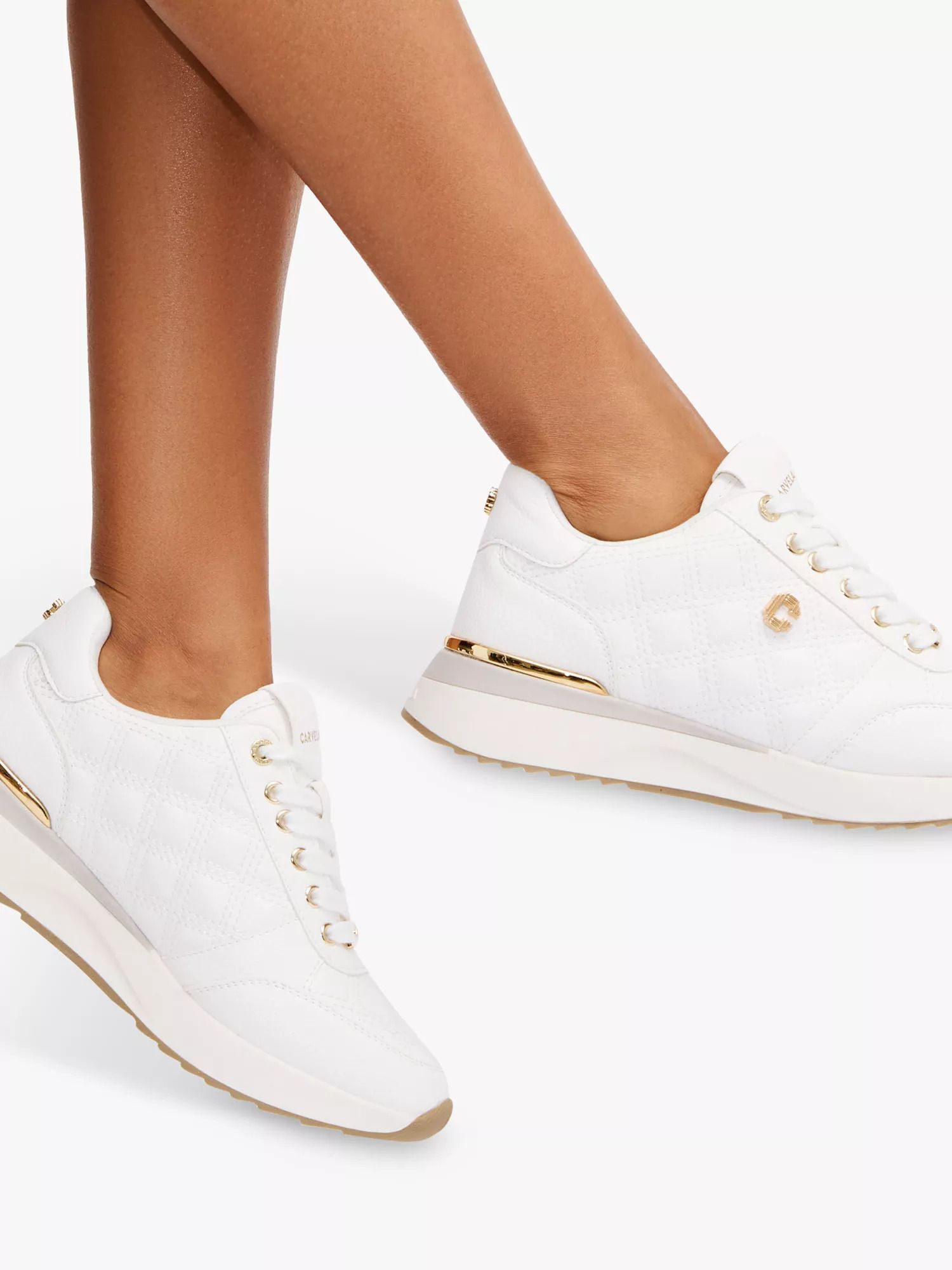 다이아몬드 퀼트 러너 스니커즈 Diamond Quilt Runner Trainers 111796714 White/Gold