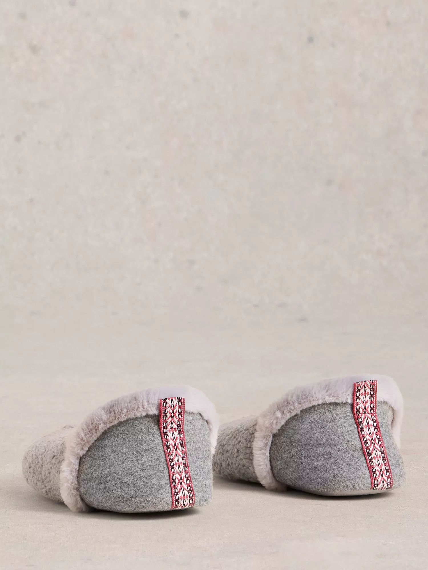 포우 퍼 Reya Faux Fur Slippers 112470412 Mid Grey