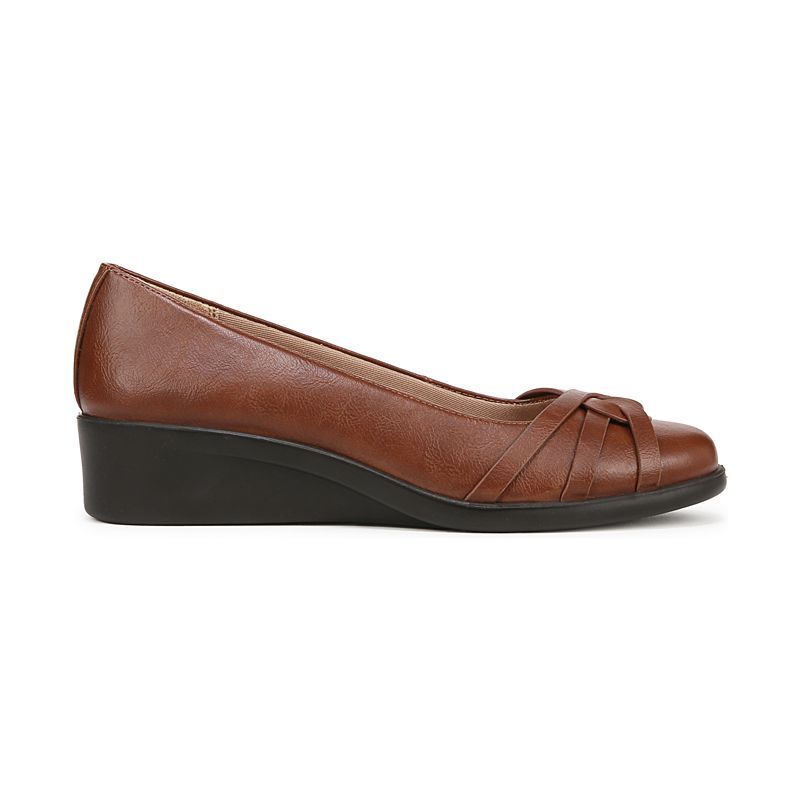여성 로우 웨지 발레리나 플랫슈즈 Women's Jorie Low Wedge Ballerina Flats 20509805 Walnut Faux Leather