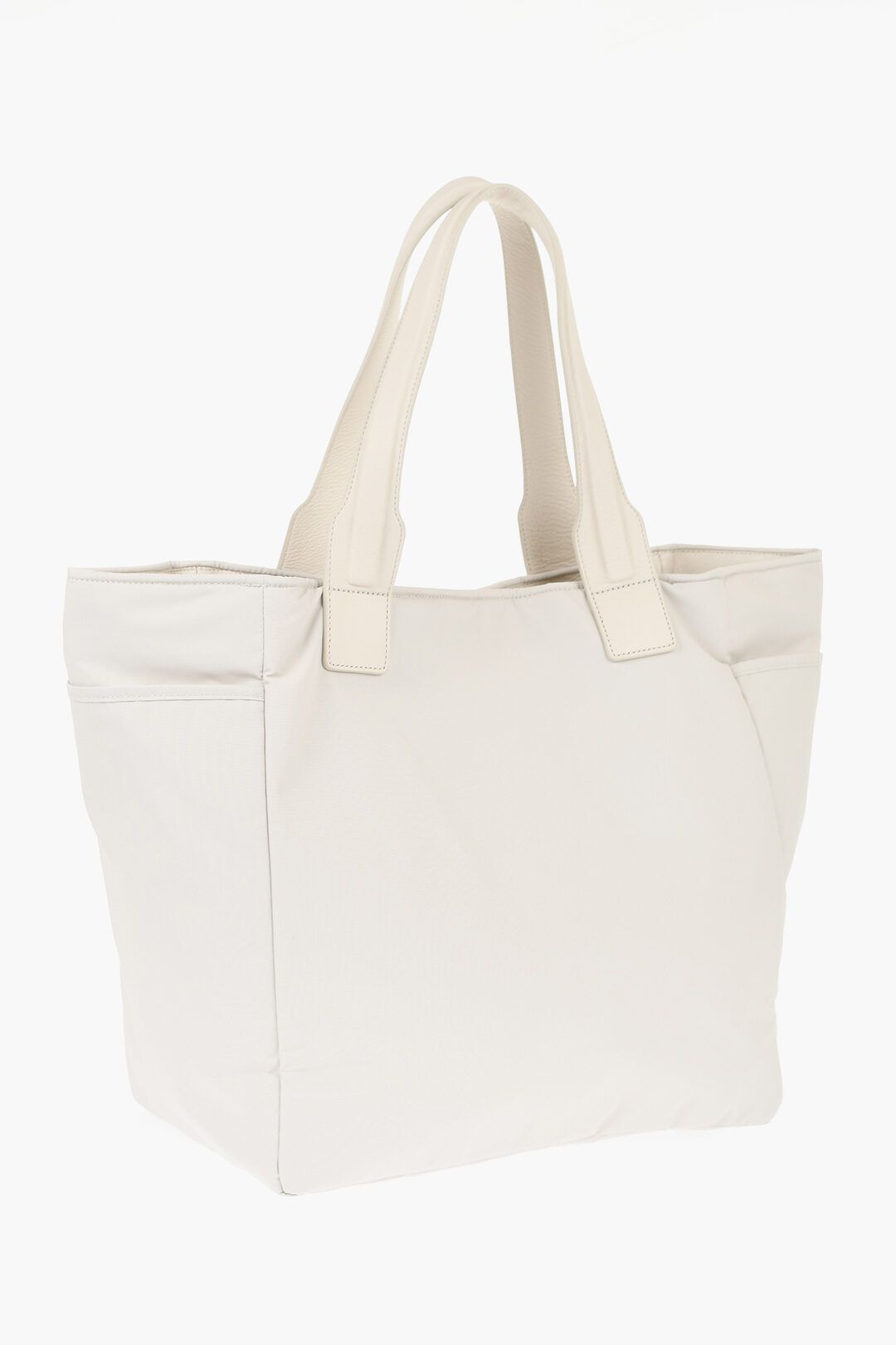 나일론 맥시 숄더 가방 텍스쳐드 가죽 디테일 Nylon Maxi Shoulder Bag with Textured Leather Detail 628681