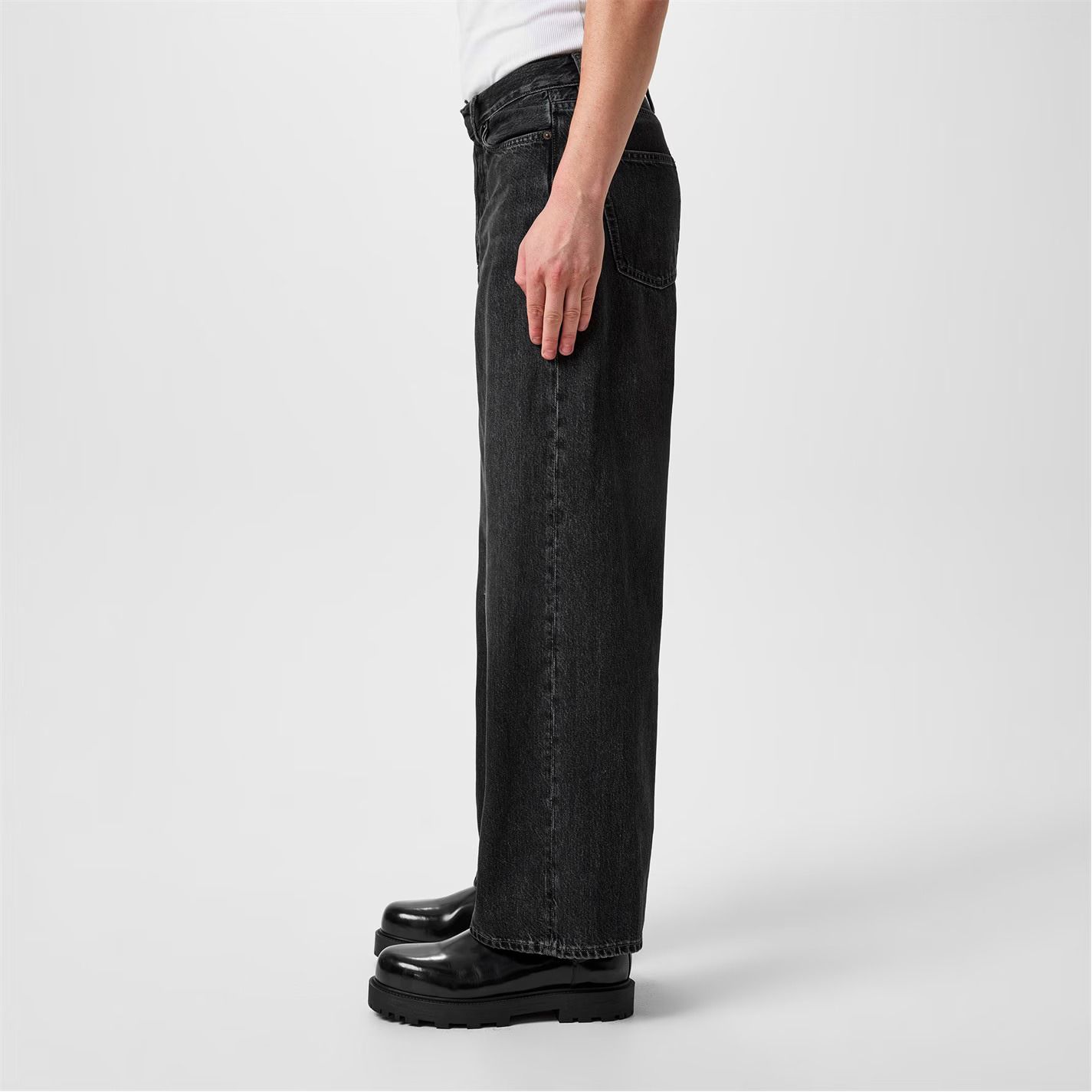 와이드 핏 데님 1982m Wide Fit Jeans 323937 Black