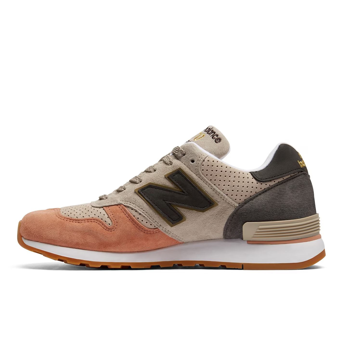 오브 더 스니커즈 670 Year Of The Rat Trainers 105441 Nude