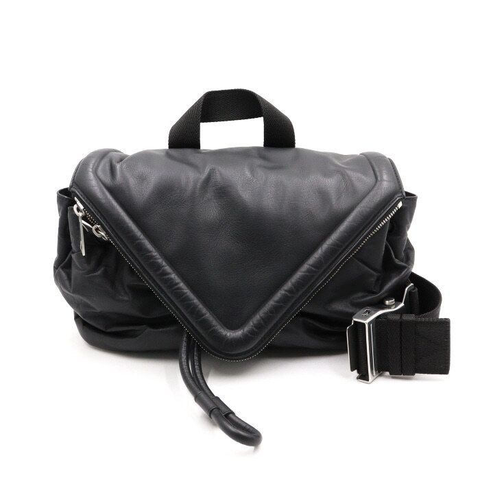 Bottega Veneta Men's Black Leather Crossbody Bag Belt Bag