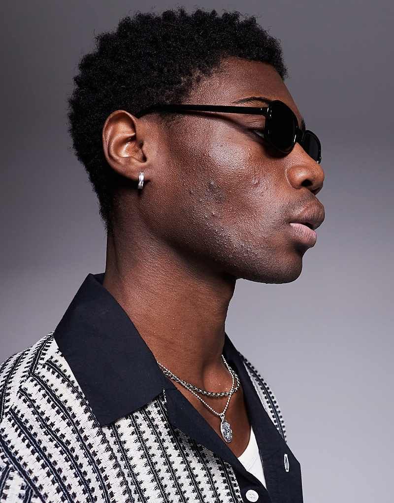 블랙 & Eckige Sonnenbrille in Schwarz mit Retro-Gestell und getonten Glasern 207656070SCHWARZ