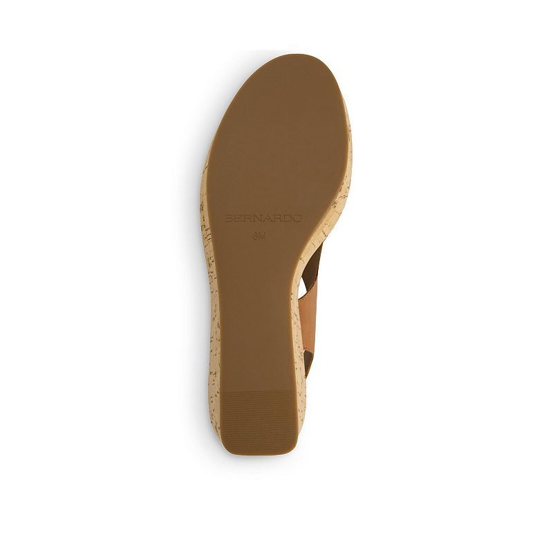 웨지 샌들 Bernardo Kuarta Wedge Sandal 20523014 Luggage