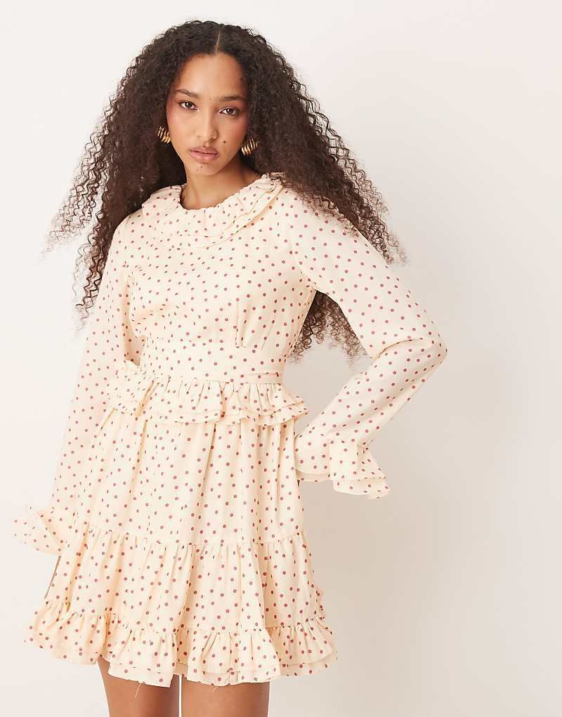 제인 러플 & 핑크 Sister Jane   Minikleid in Cremeweiß mit Ruschen und rosa Punktemuster 208270587Rosa und Elfenbein-Cremeweiß