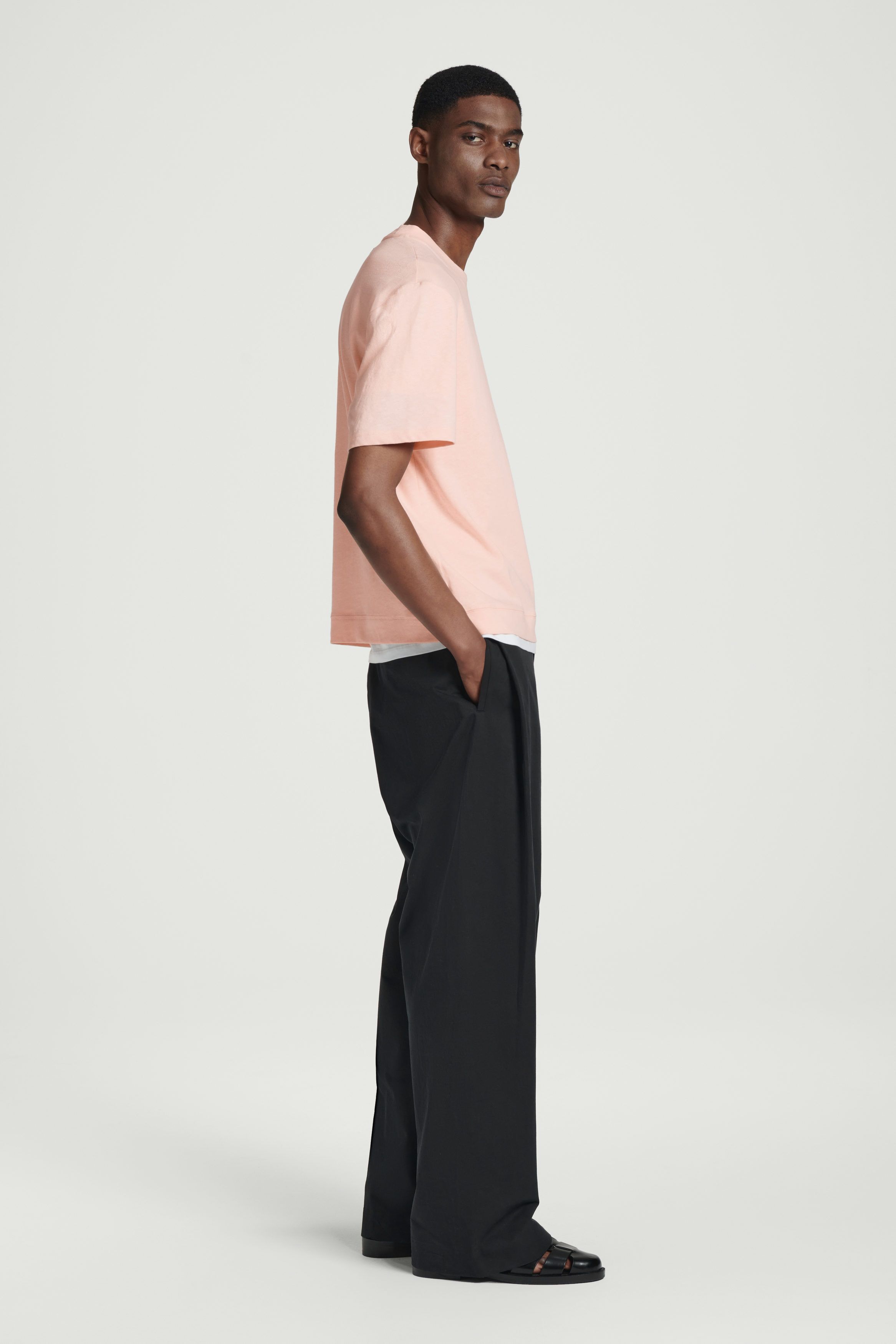 릴렉스 티셔츠 RELAXED SLUBBED COTTON-LINEN T-SHIRT 1222151004