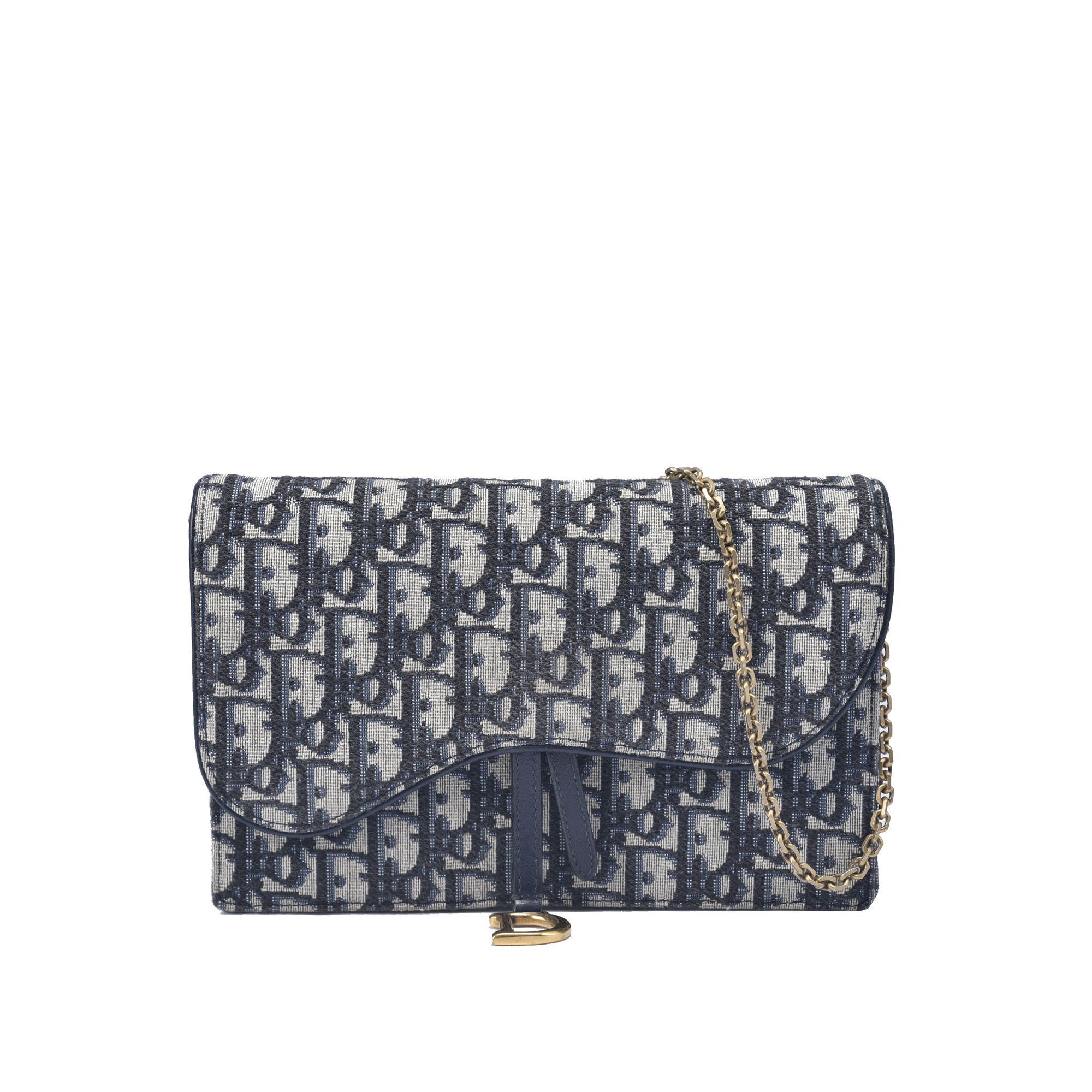Dior Stud Chain Crossbody Bag S5620 6854 129866793 | eBay