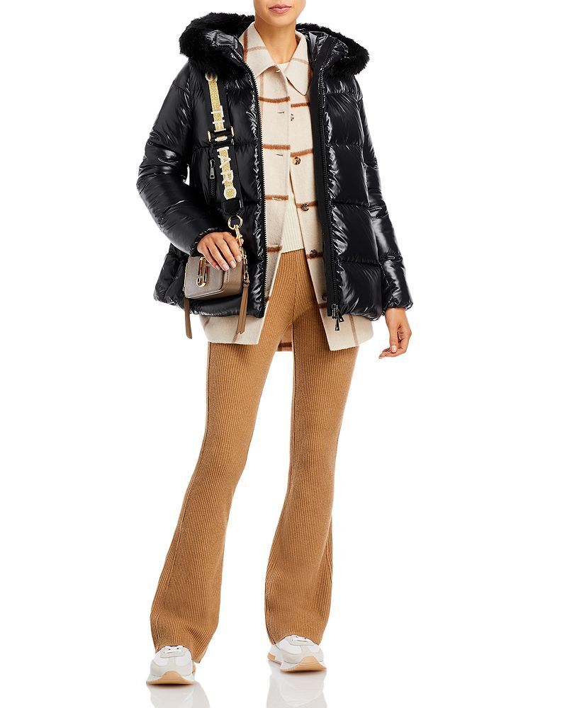 라이체 숏 파카 Laiche Short Parka 3993434