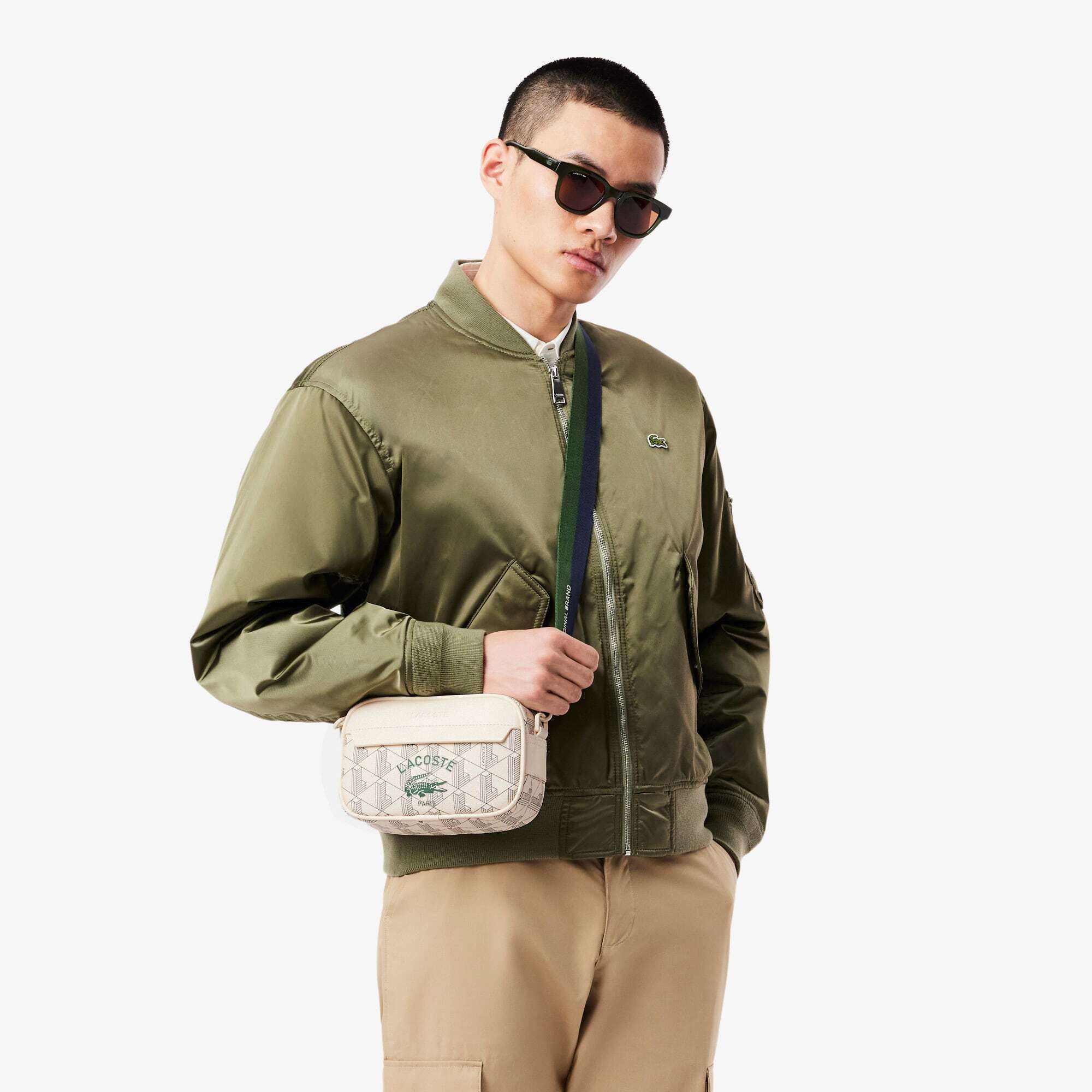 라코스테(Lacoste) | 남여공용 스몰 더 블렌드 트래블 가방 Unisex Small The Blend Travel Reporter Bag NU4670BV-Q85 | 트렌비