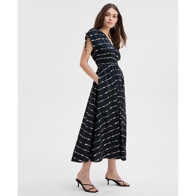 여성 스트라이프 더블 브이넥 코튼 드레스 Women's Striped Double V-Neck Cotton Dress, Exclusively at Macy's 20116212 Charmi Dye