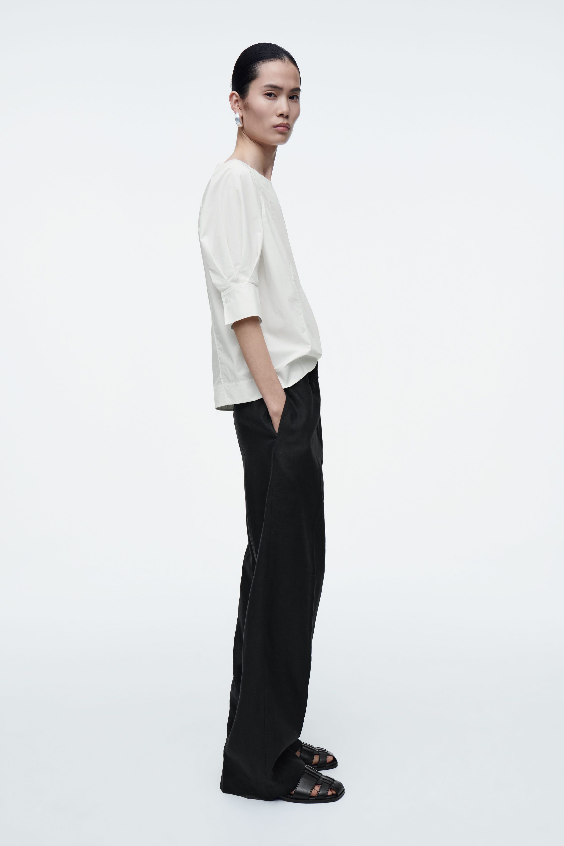 코튼 블라우스 VOLUMINOUS BOAT-NECK COTTON BLOUSE 1274060001