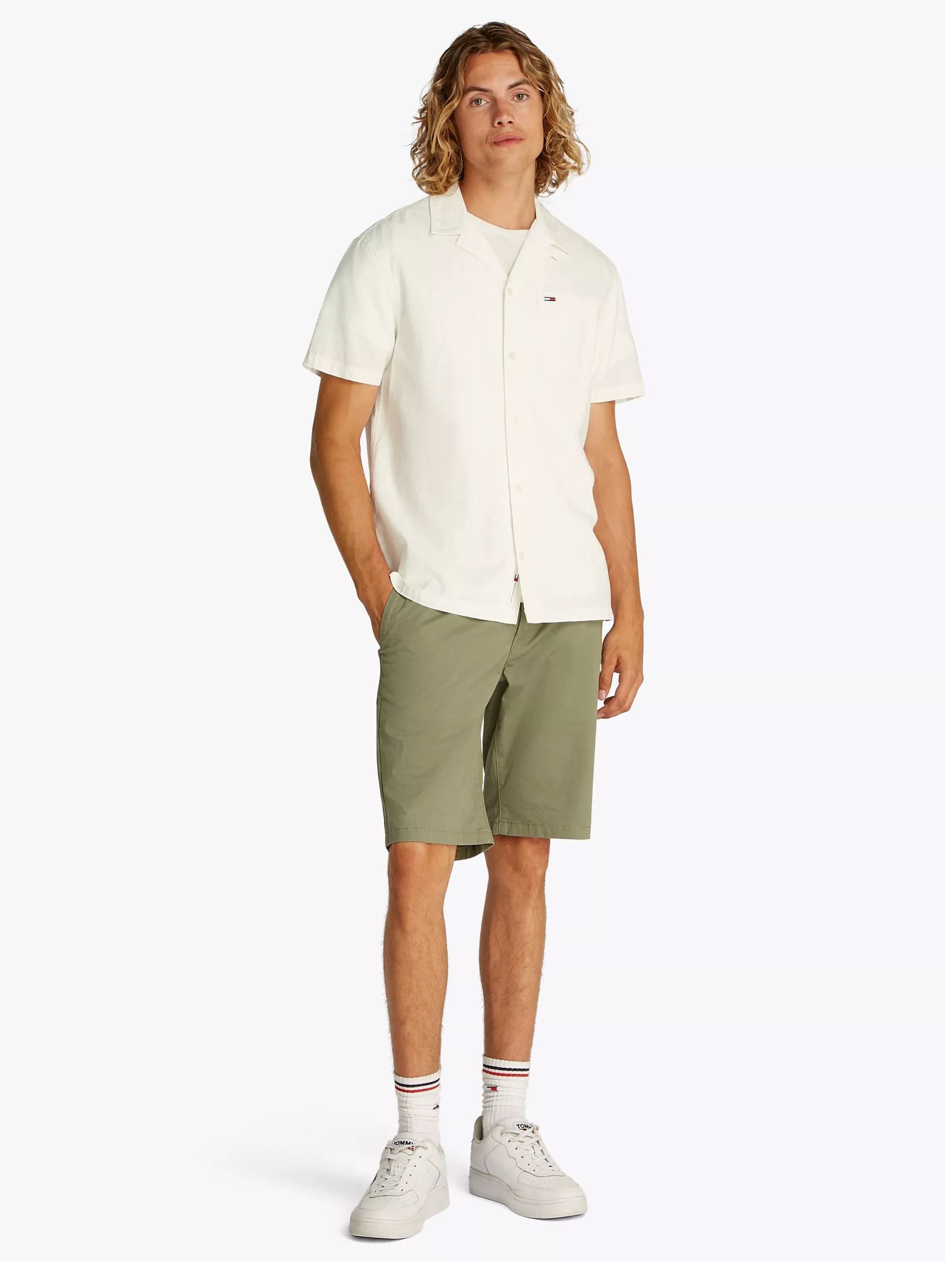 데님 코튼 린넨 블렌드 레귤러 핏 넥 카라 셔츠 Tommy Jeans Cotton Linen Blend Regular Fit Camp Collar Shirt 113134988 Ecru