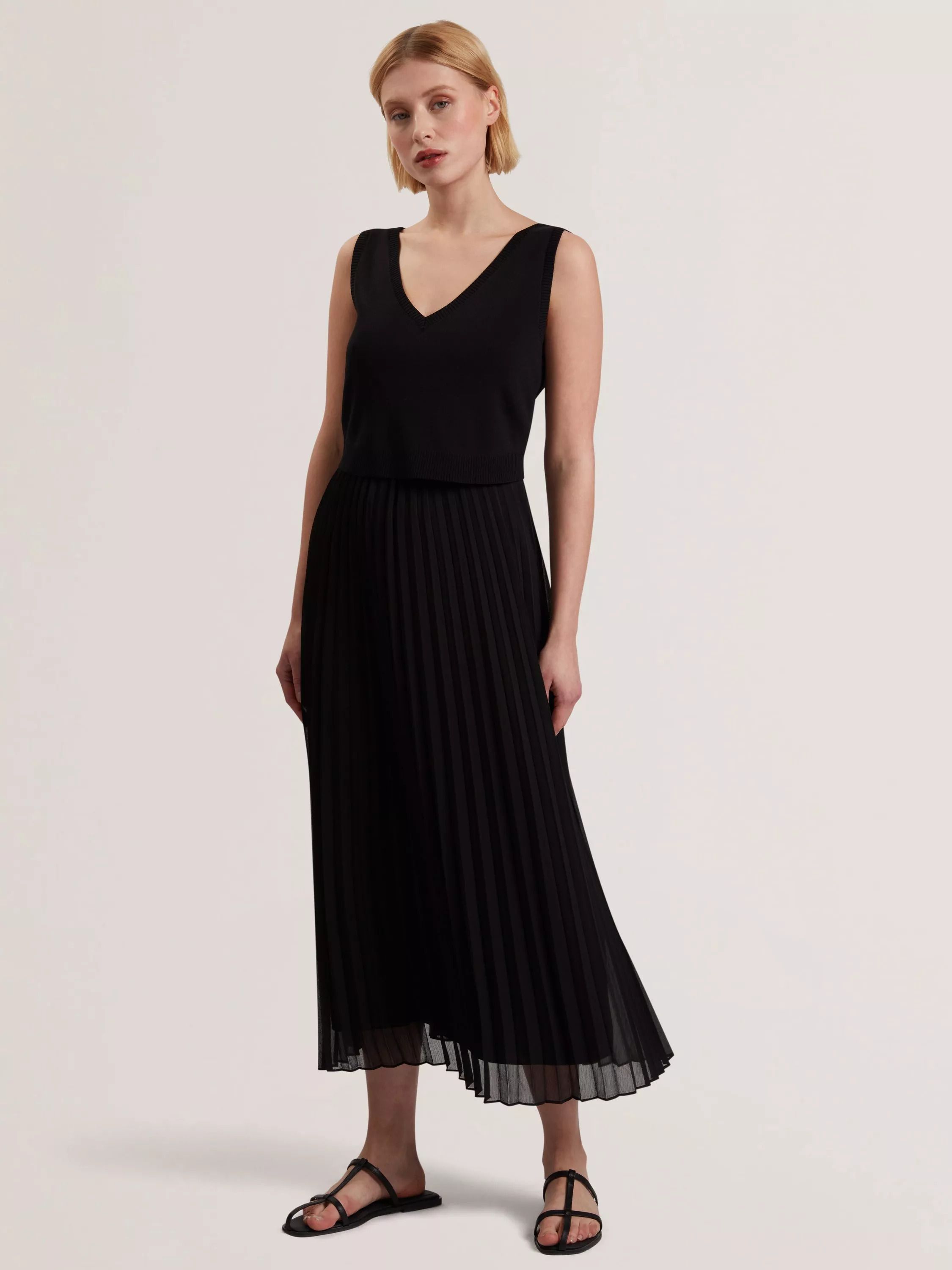 투인원 플리츠 캐미솔 드레스 블랙 2-in-1 Pleated Cami Dress, Black 113447113