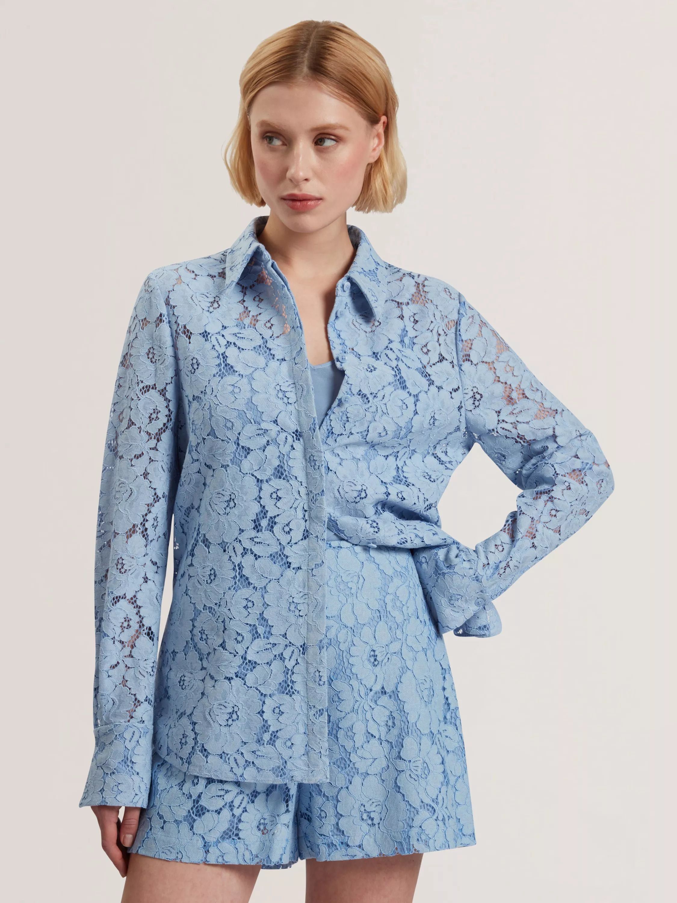 롱라인 레이스 셔츠 라이트 블루 Gennoa Longline Lace Shirt, Light Blue 113479419