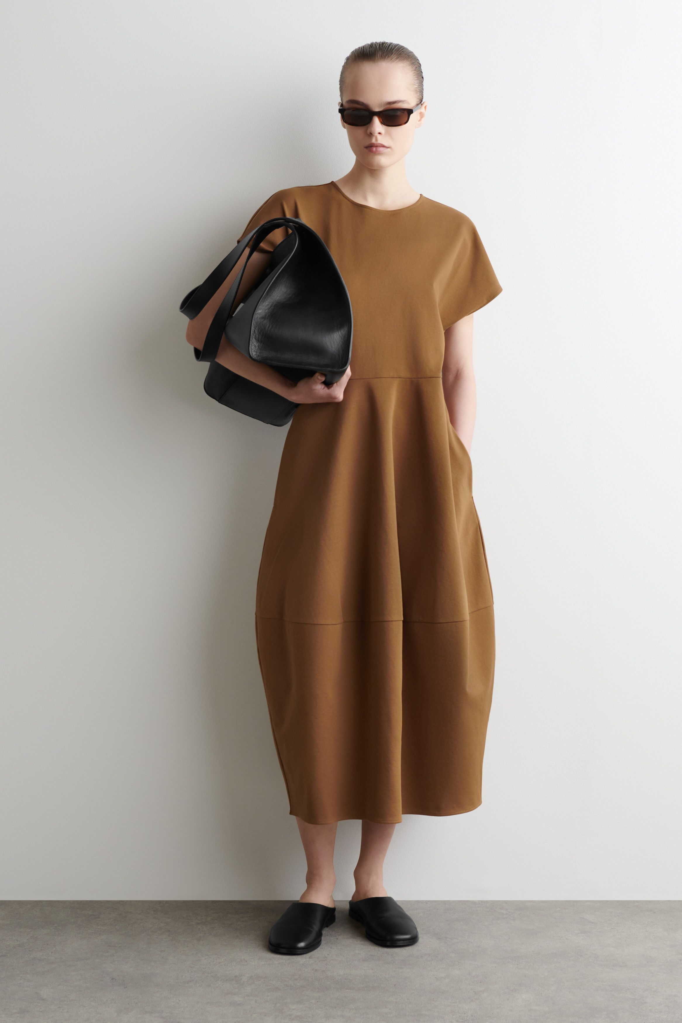 코튼 미디 드레스 SCULPTED COTTON MIDI DRESS 1275075003