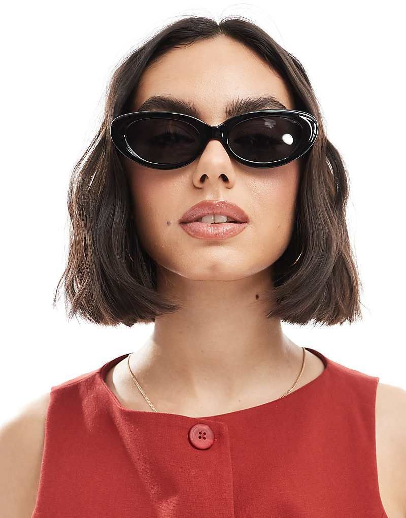 블랙 Ovale Sonnenbrille in Schwarz 208197488Schwarz