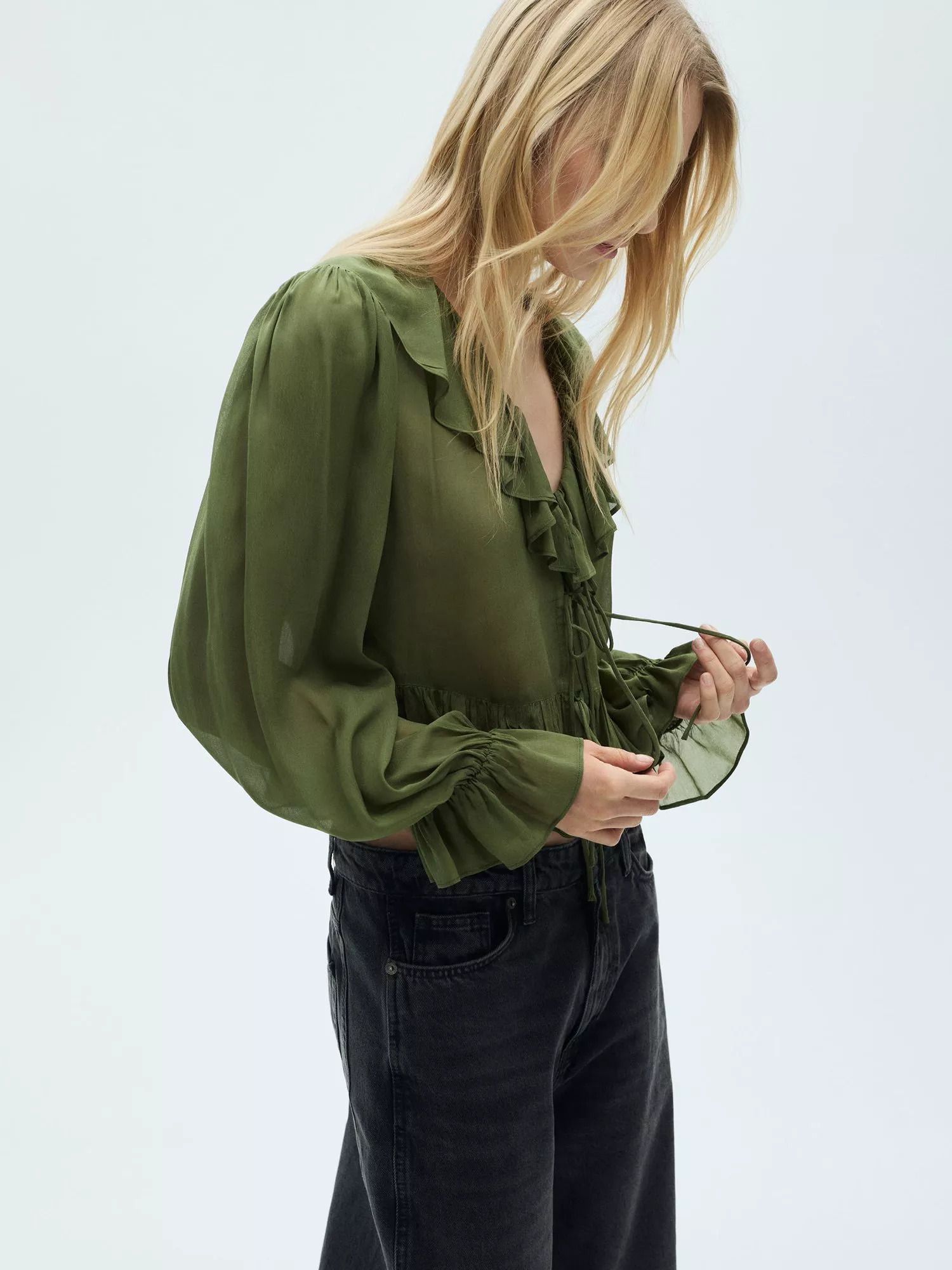 탑 Feliz Ruffle Top 113293200 Khaki